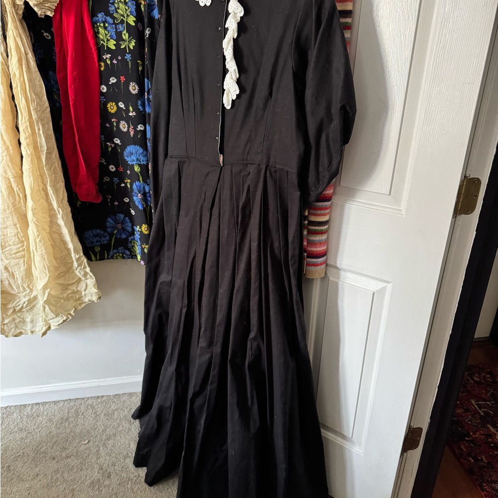 Civil war reenactment mourning gown costume with lace collar. NWOT